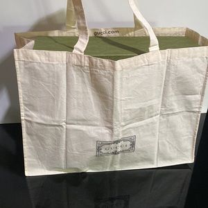 GUCCI EXTRA-LARGE COTTON SHOPPING TOTE, BOXES, RIBBON, TISSUE & CARD from 2021.